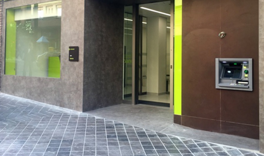 puertas-automaticas-automatic-doors-puerta-banca-banco-entidad-financiera-bank.jpg