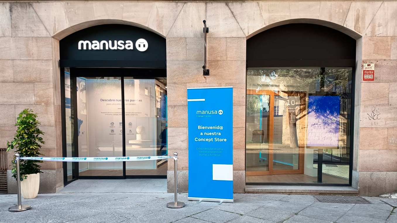 Manusa concept store valladolid puerta automatica