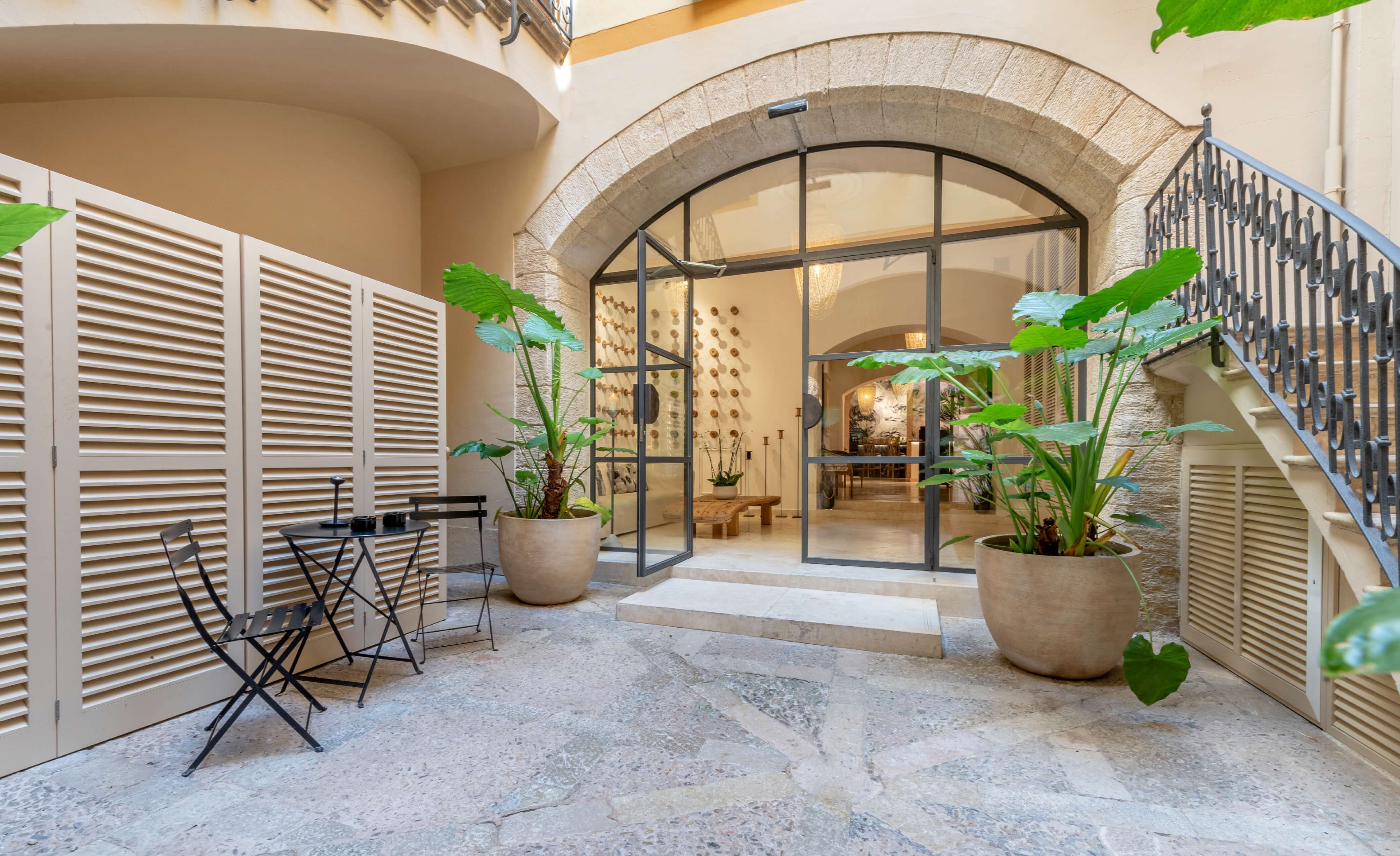 puerta-batiente-estandar-exterior