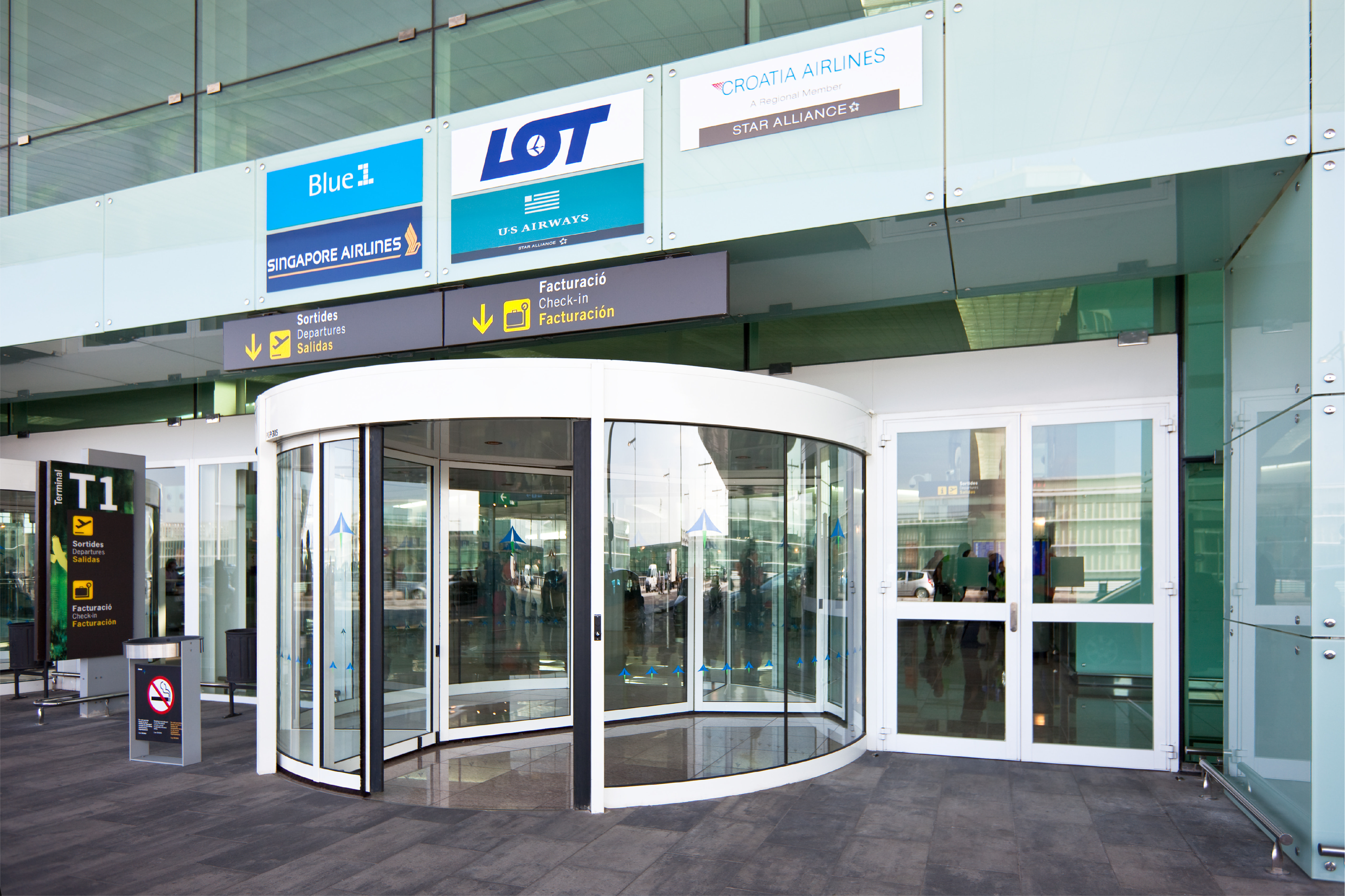 puerta-giratoria-aeropuerto