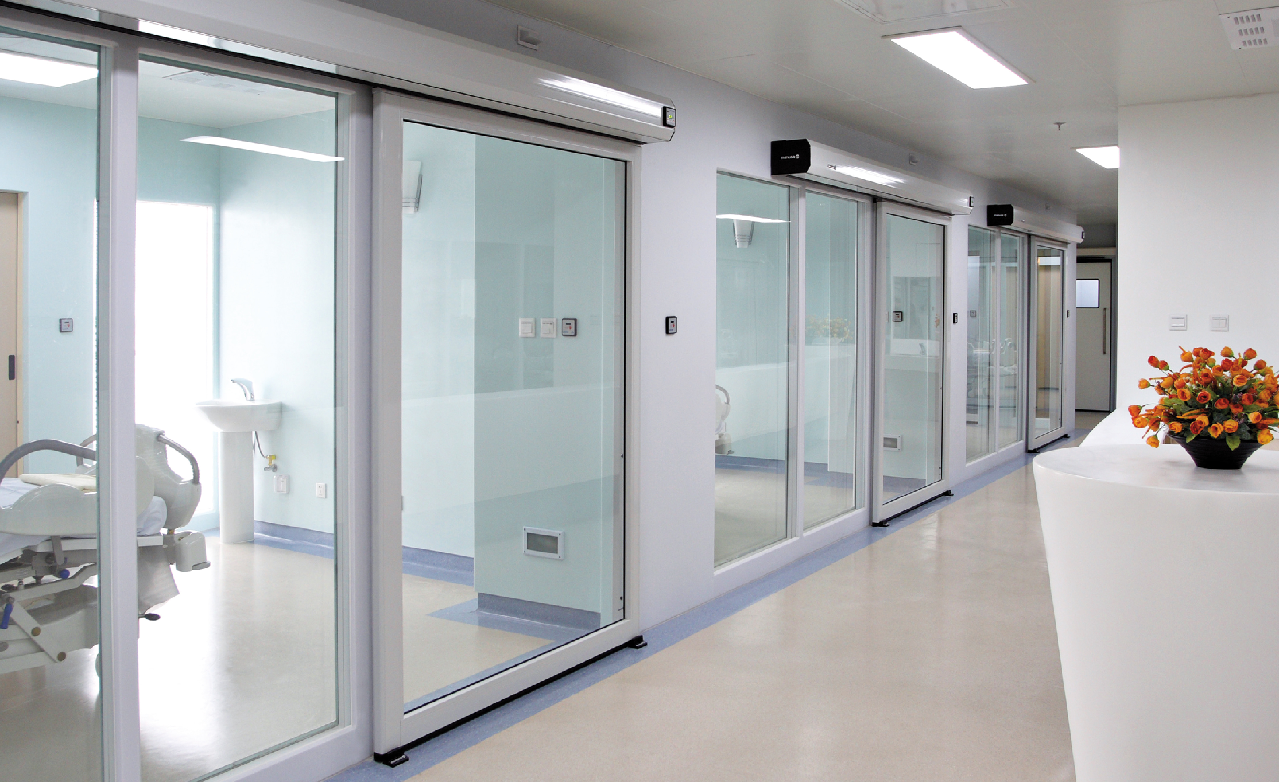 puerta-hermetica-corredera-acristalada-hospital