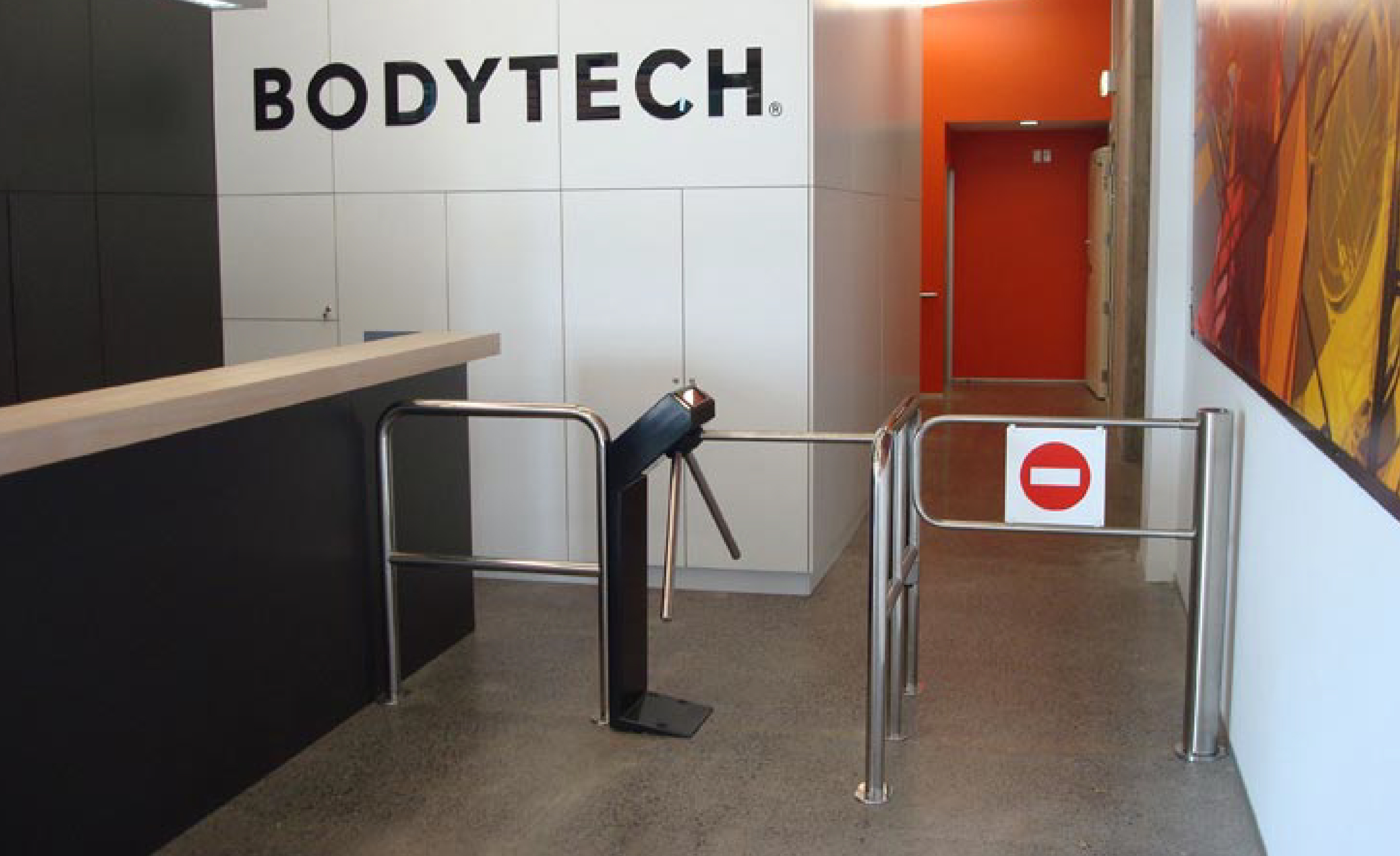 torno-entrada-gimnasio