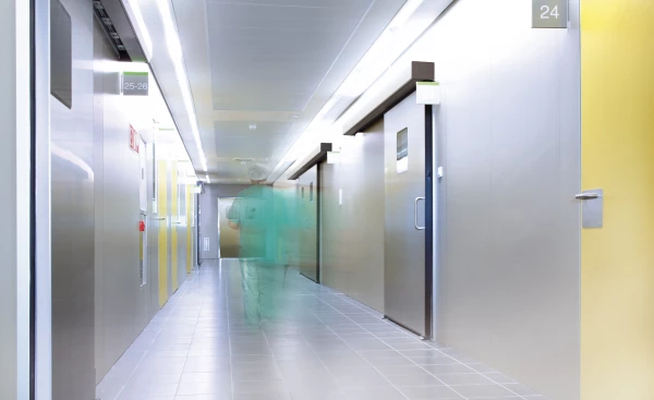 puerta-radiologia-persona